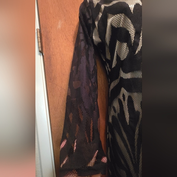 Unbranded Black & Tan Body Con Lace Payered Dress SzM NWOT - Picture 3 of 8